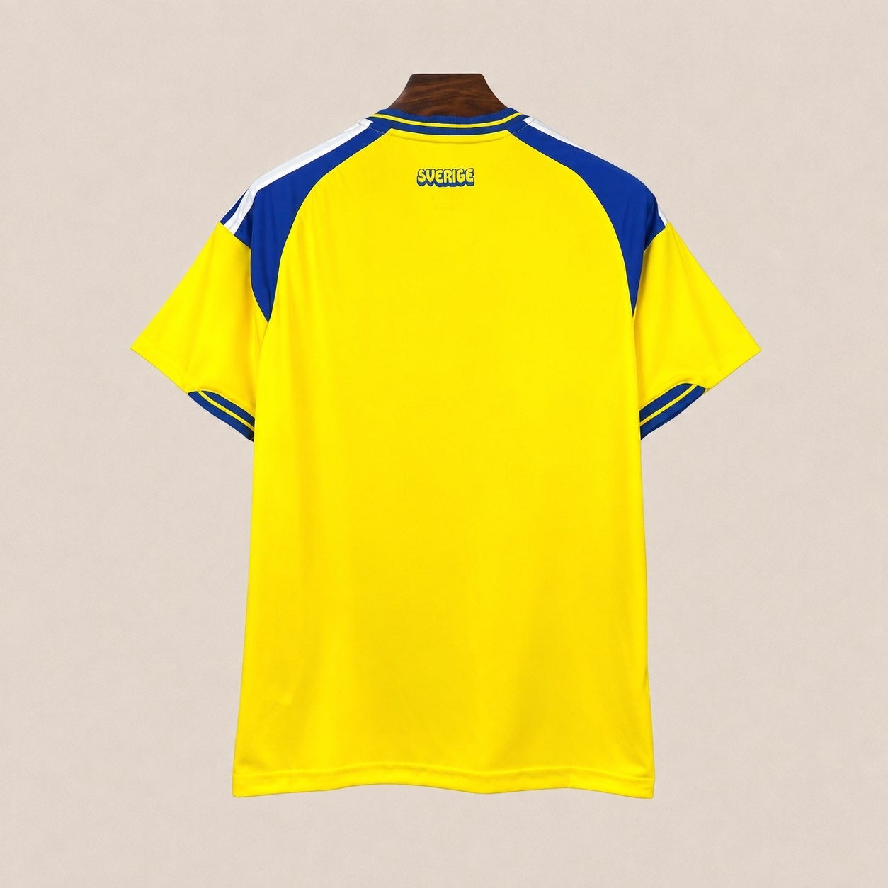 Suède Maillot Domicile 26/27