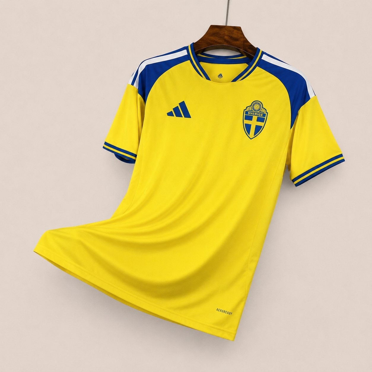 Suède Maillot Domicile 26/27